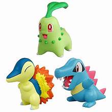 TOMY Pokemon Figures Chikorita Cyndaquil Totodile 3-pack Johto Starters Action